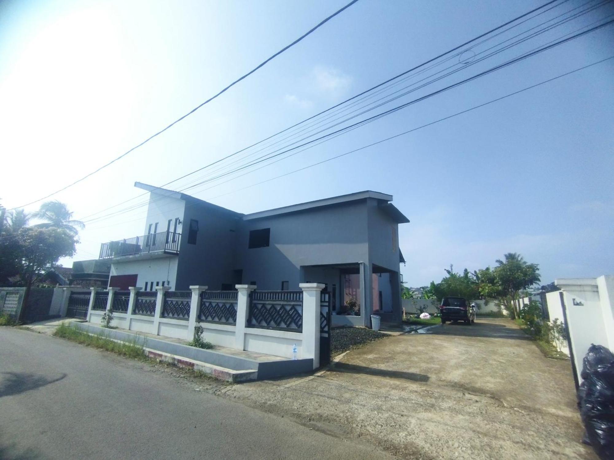 Villa Cassandra Cigombong Dış mekan fotoğraf